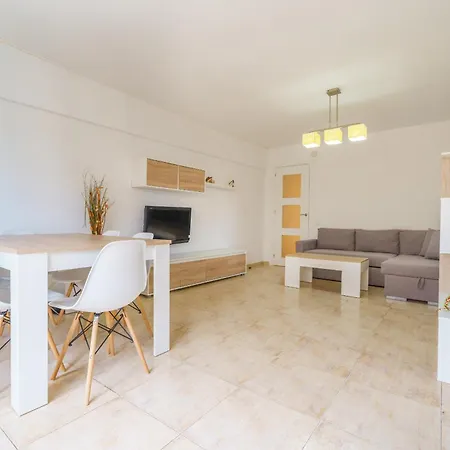 Homeholidaysrentals Anais - Costa Barcelona * Pineda de Mar