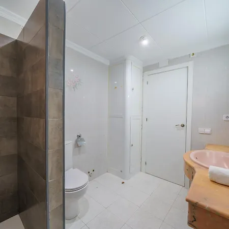 Apartment Homeholidaysrentals Anais - Costa Barcelona Pineda de Mar